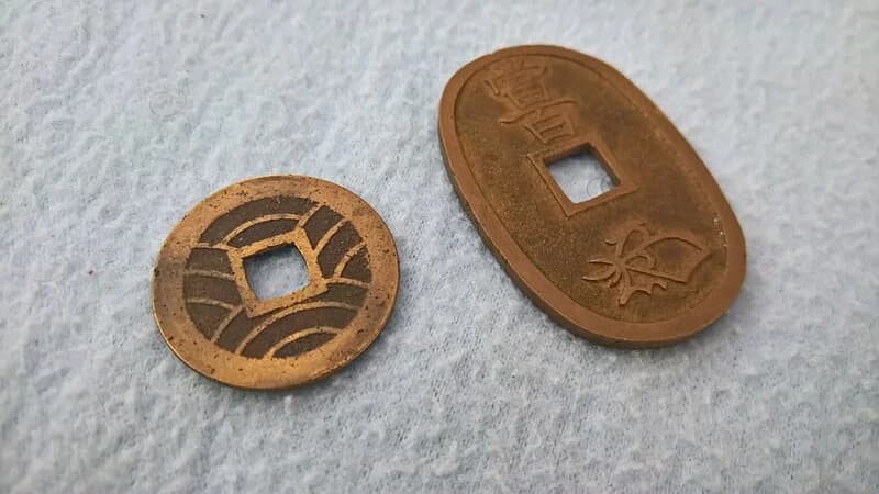 To-hyaku Coins (Large-type Tenpo Tsuho)